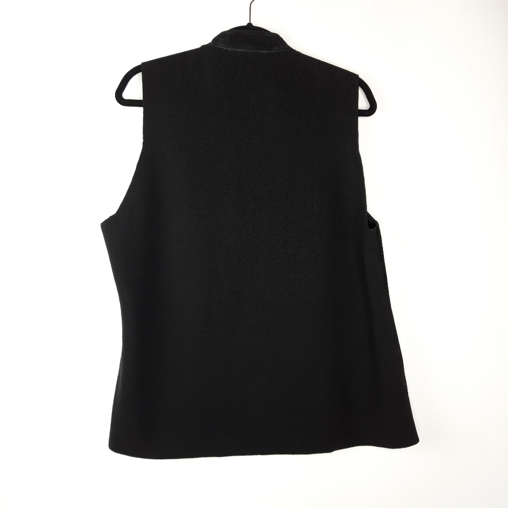 ElIsabeth Black Suede Vest Size 2xL - Picture 4 of 8